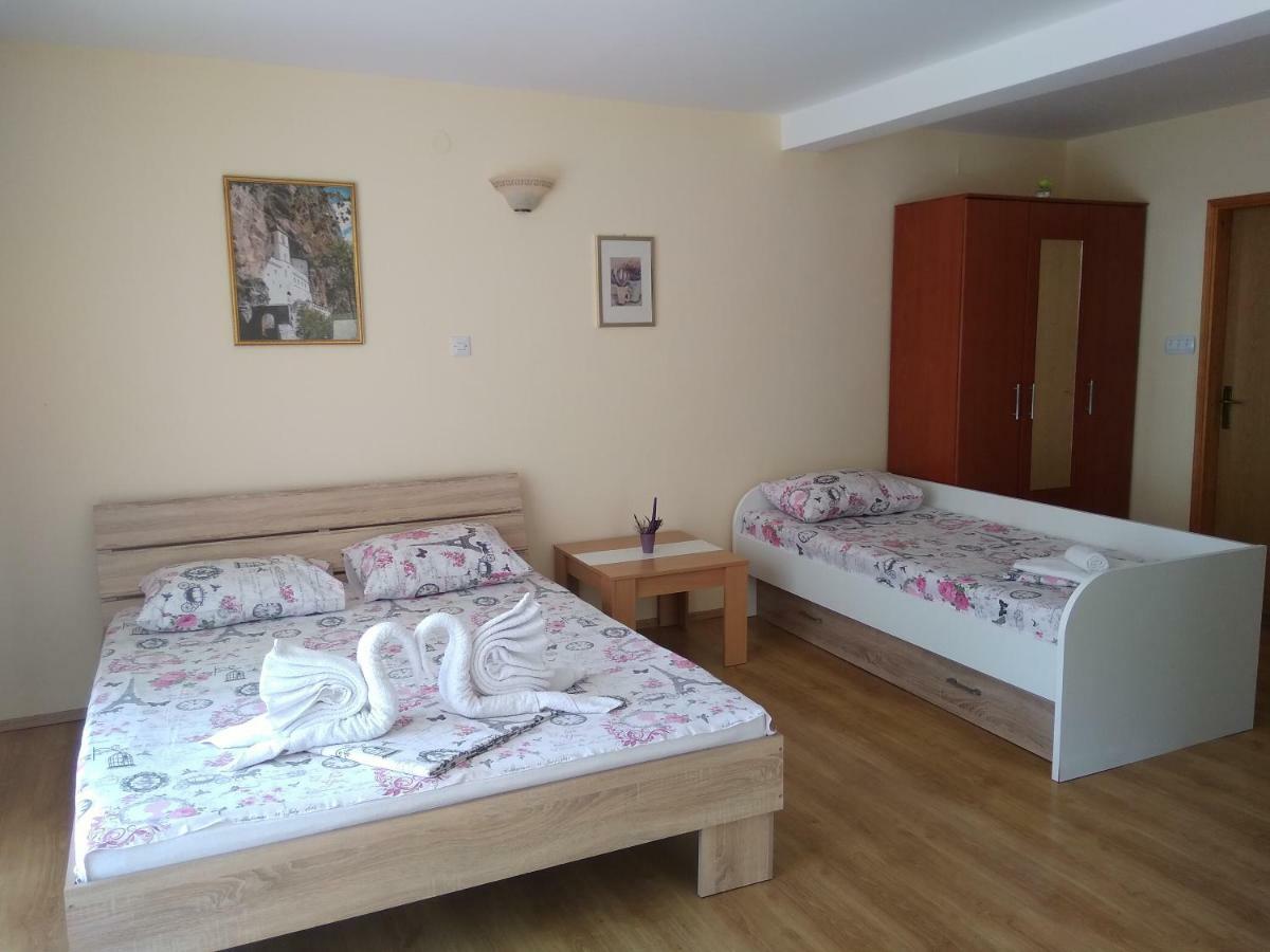 Apartment M&z Budva